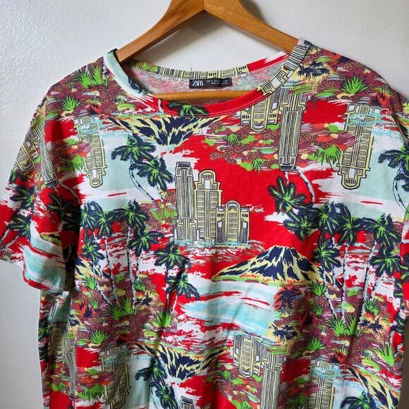 EUC LIKE NEW ZARA PRINTED CREW NECK TEE SIZE SMALL - Picture 7 of 16